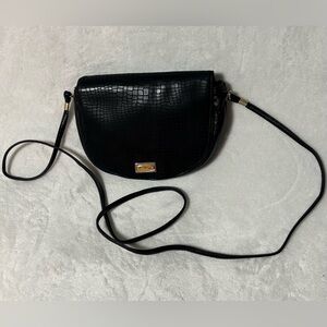 Elegant Black Crossbody Bag